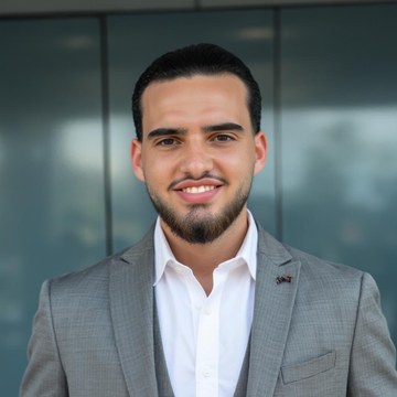Lenard Ipcja, Geschäftsführer LIG Services